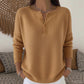 😍👚 Dámský pletený svetr s výstřihem do V a knoflíky