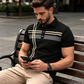 👕 50% SLEVA ✨ Pruhované pánské triko – límec a krátké rukávy – Lehké prodyšné a perfektní na léto sport i každodenní nošení – uvolněný a trendy vzhled 🌊